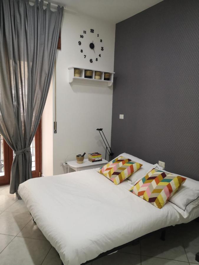 La Casa Sulla Nuvola Duomo Centro Storico Di Napoli Appartement Buitenkant foto